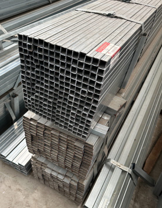 杨浦现货供应30*50*2镀锌方管50*80*3.0 20*20*1.5 20*40*2.0规格齐全